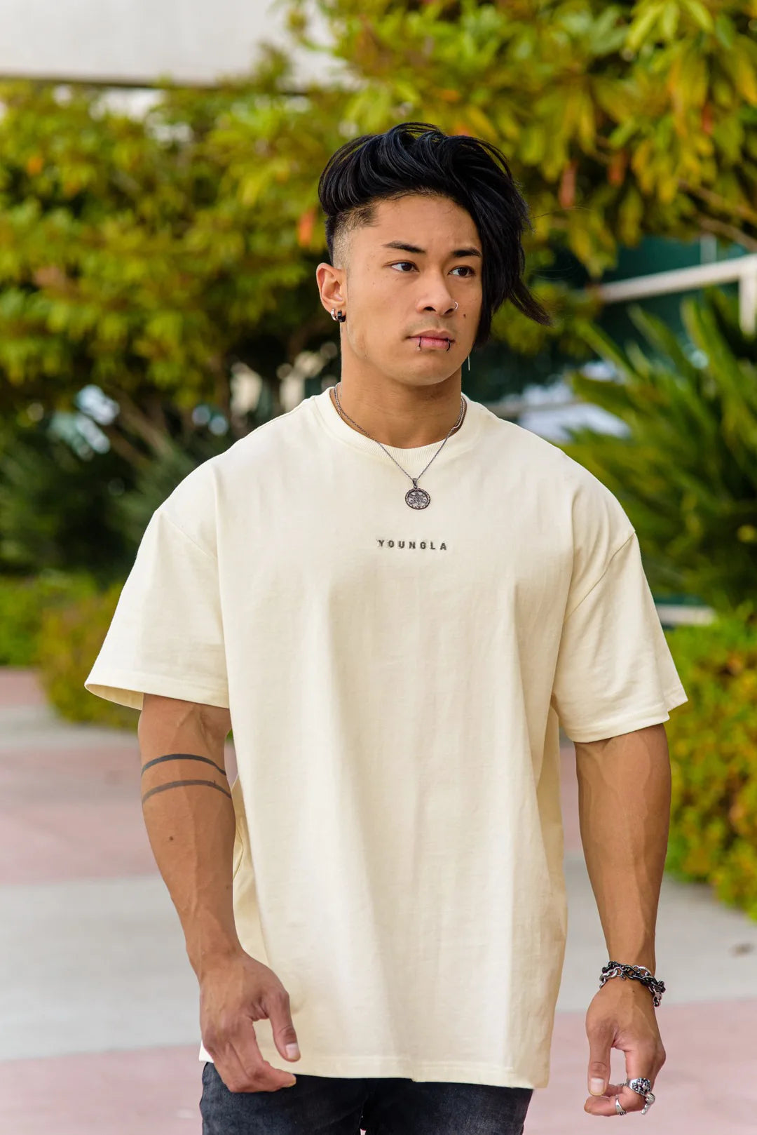 Men's Oversized T-Shirt Fashion